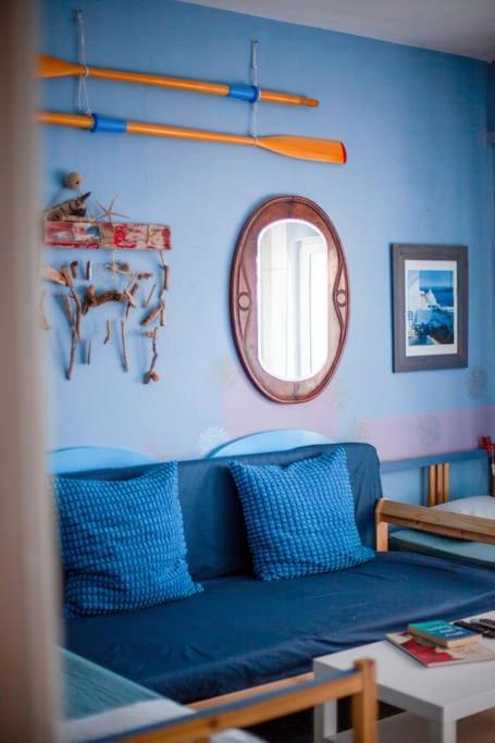 Small House At Seafront Tisno Exterior photo